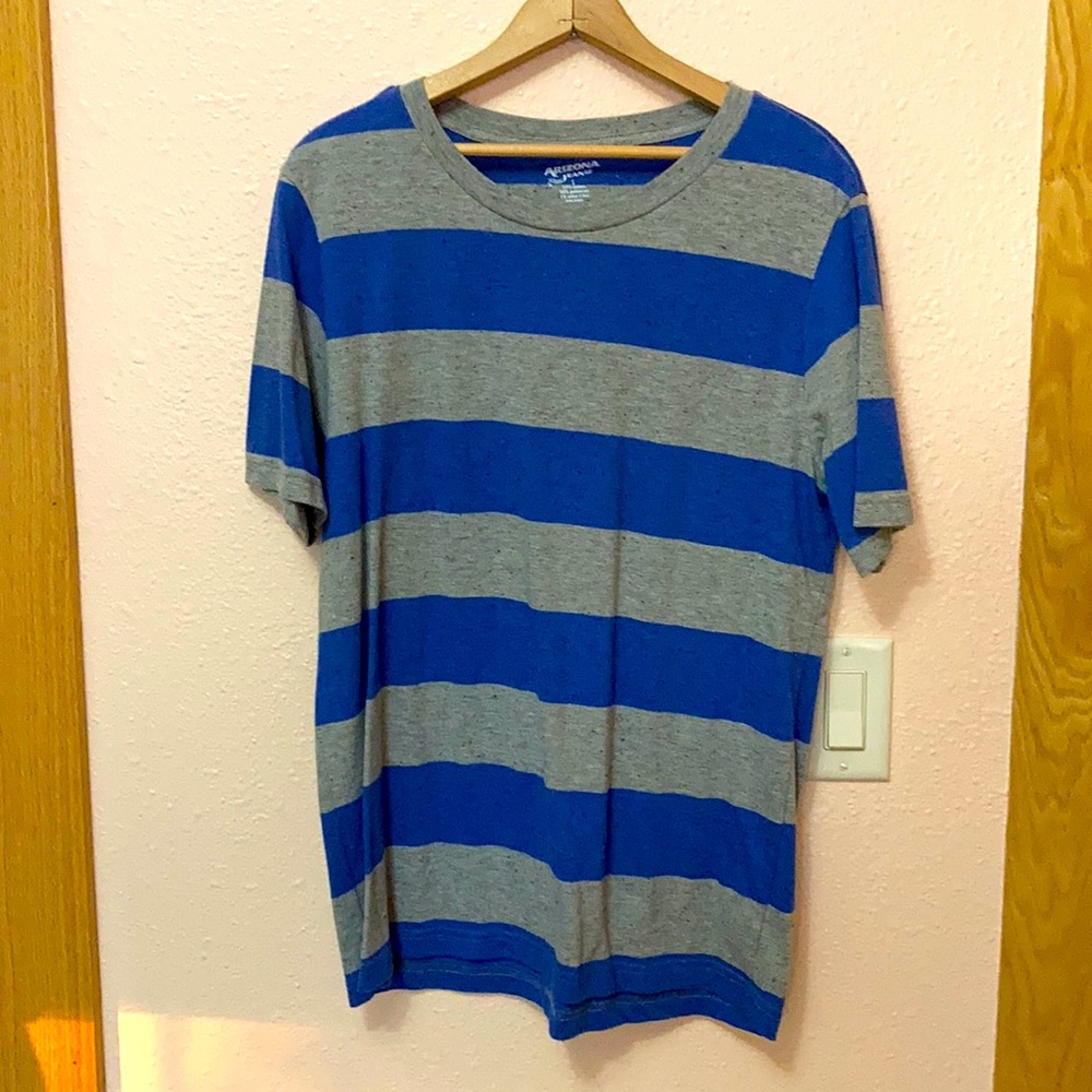 👛Arizona Jean Co Large Tee👛